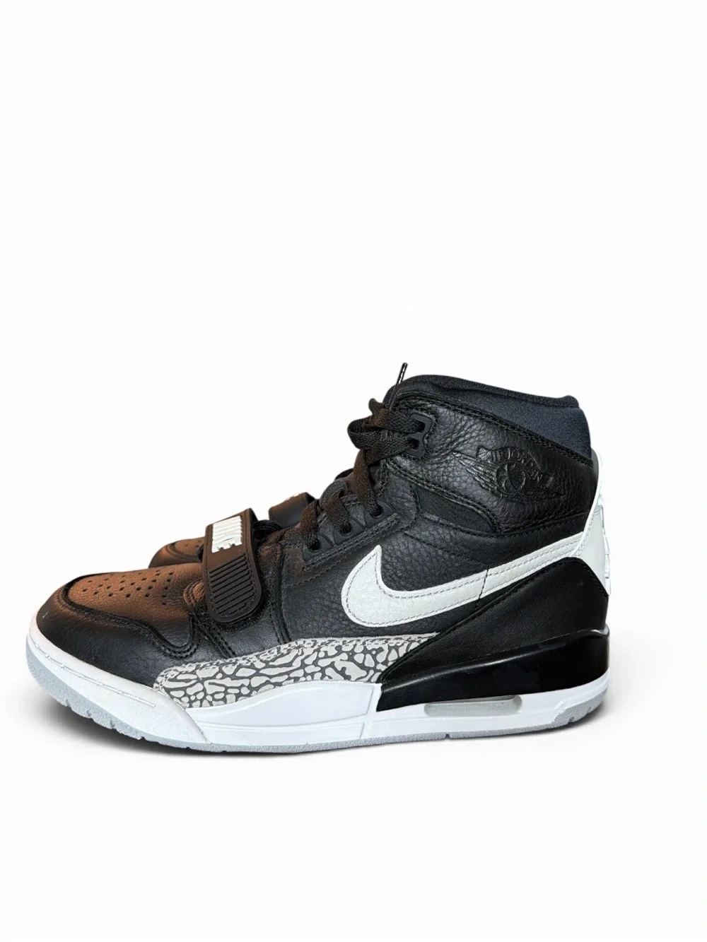 Jordan Legacy 312 High Top Black Black Cement Sneakers AV3922-001 Mens Size 8.5